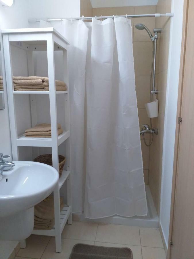 Horizon Luxury Apartment Вороклини Екстериор снимка